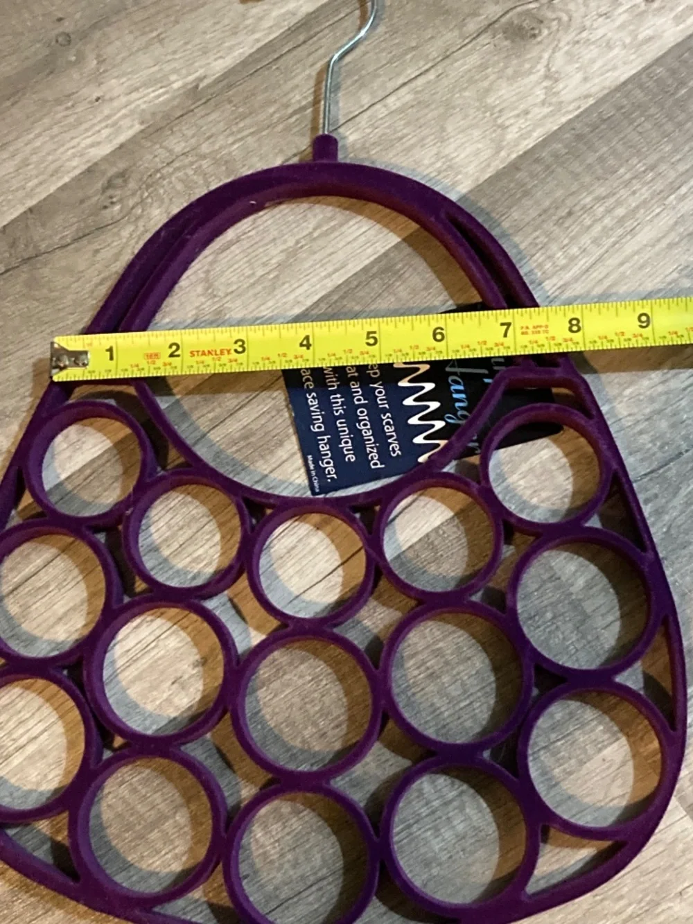 Scarf Hanger